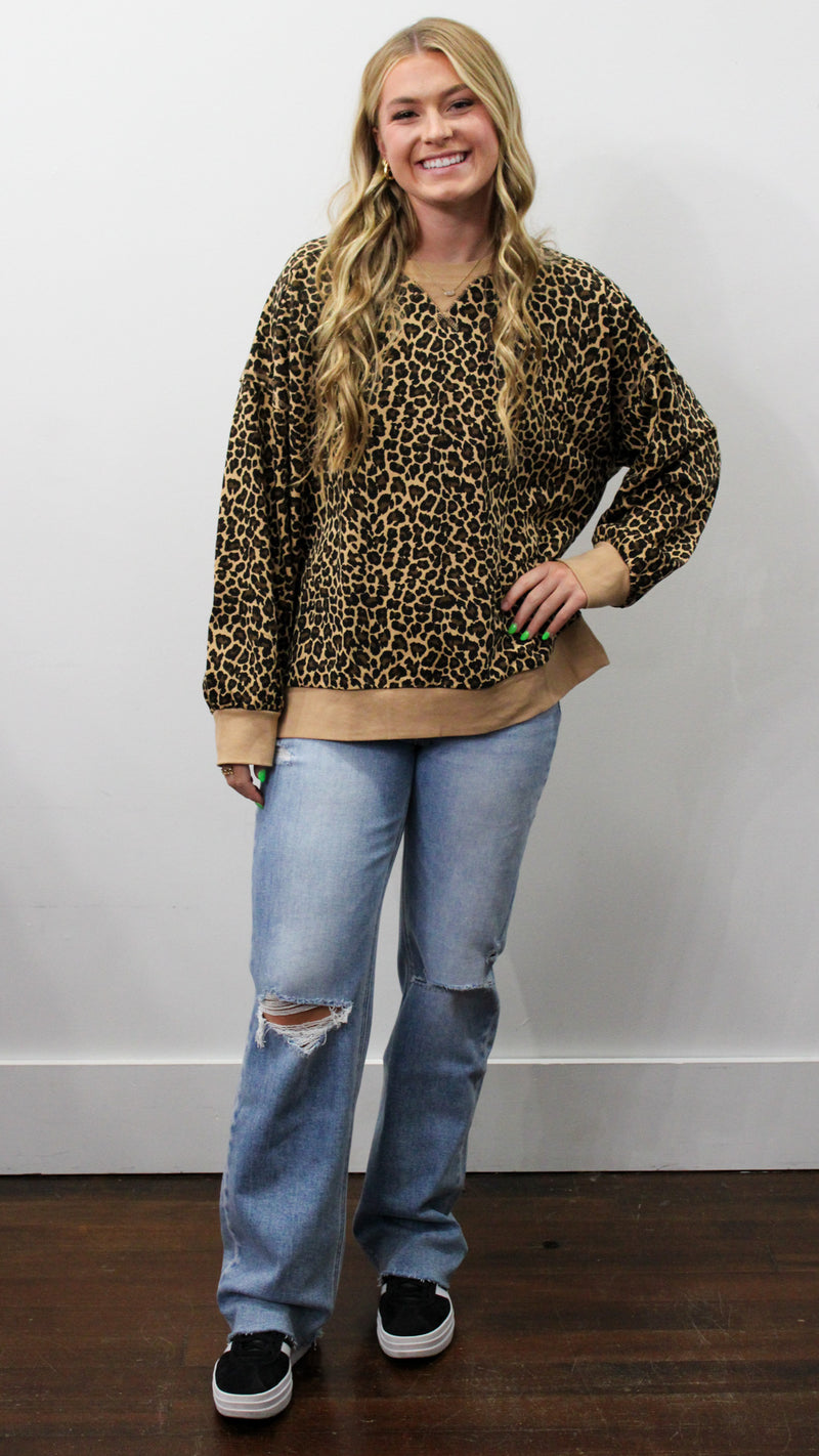 Layla Leopard Crew
