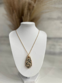 Stone Pendant Necklace - Gold